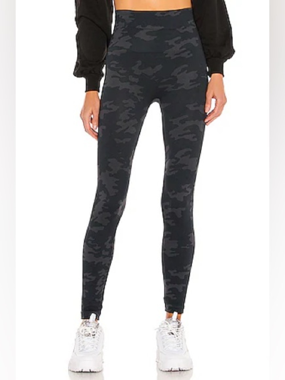 Spanx Look at Me Now
Seamless High-Waisted Full Length Camo Leggings, Small, NWT